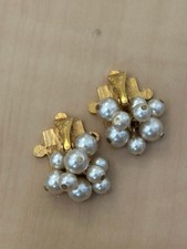 Boucles d'oreilles femme BICHE