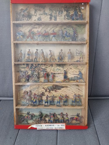 Petit diorama ancien avec