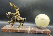 Lampe veilleuse Jeanne d'Arc Art Déco en régule doré sur marbre fonctionne