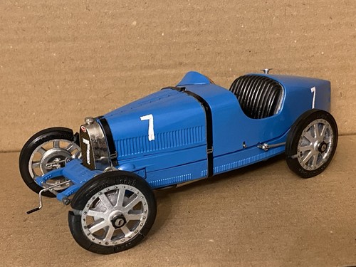 Maquette monté métal - , revival