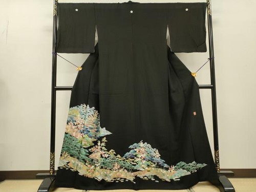 Kimono japonais noir tomesode