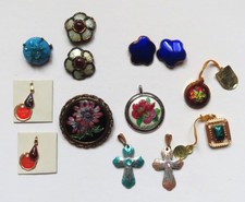 Lot de 11 Bijoux en émail de Limoges signés