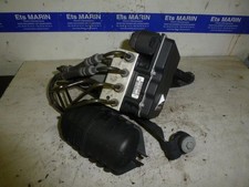 Bloc ABS (freins anti-blocage)