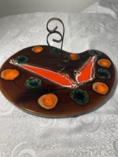 plat en céramique émaillée