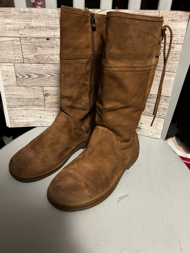 Children ugg boots - sz, 3