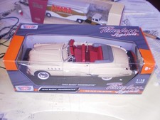 MOTOR MAX 1/18 ème Buick Roadmaster 1949
