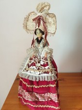 Grande poupée de collection