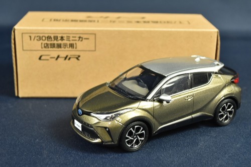 Toyota hr échantillon - 1/30, c-hr