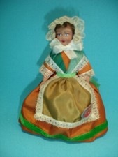 Poupée Sylvie folklorique ancienne régionale MORVAN celluloid