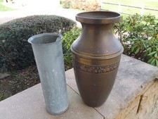 grand vase en cuivre