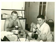 PHOTO  HOMME TORSE NU POILU