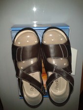 Sandale PODOWELL cuir extensible "Awell" marron T 44 Neuf