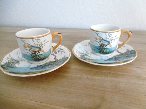 Deux tasses cafe faience - a,