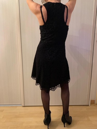 Robe noire sans manches taille - noire,