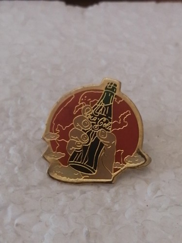 Pin pins - pin's, soda