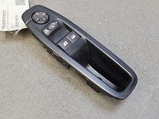 Bouton lève vitre avant