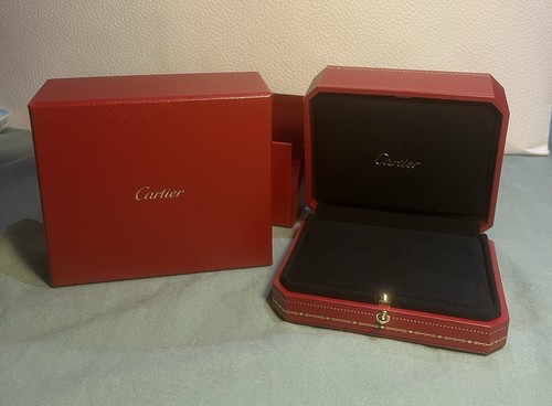 Surboîte avec boîte - avec, cartier