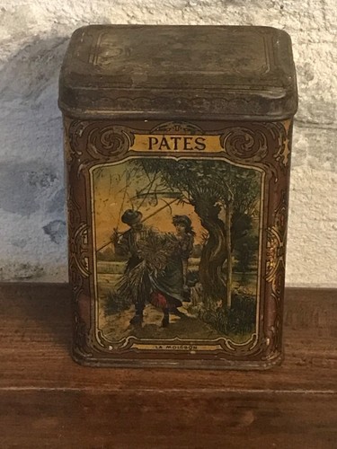 Ancienne boîte fer pates - boîte, en