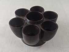 Ancien coquetier / présentoir à oeuf, en bakélite, Surex Paris