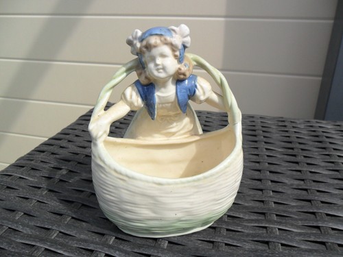 Ancienne jardiniere - ancienne,