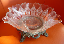 ANCIENNE COUPE à FRUITS en VERRE CRISTALIN sur PIED en REGULE - début XXème