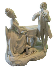 GROUPE EN PORCELAINE BISCUIT COUPLE MUSICIANS PIANO XIXEME BISQUE PORCELAIN