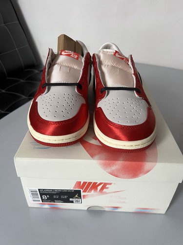 Air jordan retro low og - air,