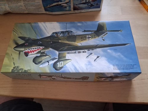 Maquette avion 72 - , 1:72