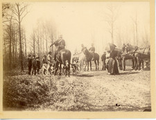 Allemagne, chasse à courre, costumes d'époques, scène en forêt  Vintage alb