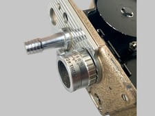 Caméra 8 mm Bell Howell 605