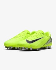  Bottes Chaussures de football Nike Mercurial Volt jaune 