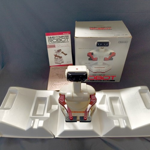 Nintendo famicom robot - nintendo, r.o.b