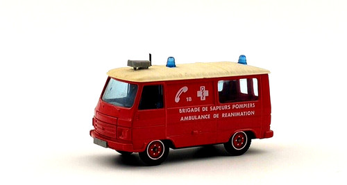 Solido peugeot j9 - 1/50,