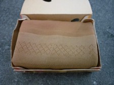 PAIRE DE BAS ANCIEN DANS SA BOITE/