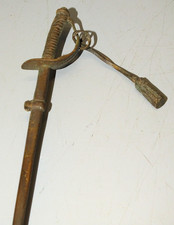 - ANCIEN SABRE MINIATURE EN