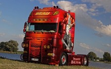 WSI 01-4509 DAF XF 105 TRACTEUR SOLO 4X2 "  BEAU U2 TIFUL DAY " NEUF BOITE..