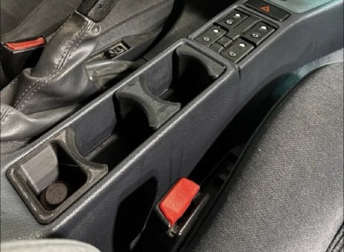 Bmw e34 e32 - e32, console