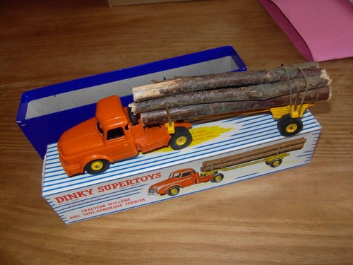 Tracteur willeme avec remorque - tracteur,