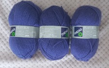 LOT DE 3 PELOTES DE LAINE