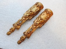 2 ANCIENS FRONTONS CHUTES EN