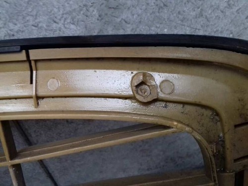 Grille gauche capot citroen - capot,