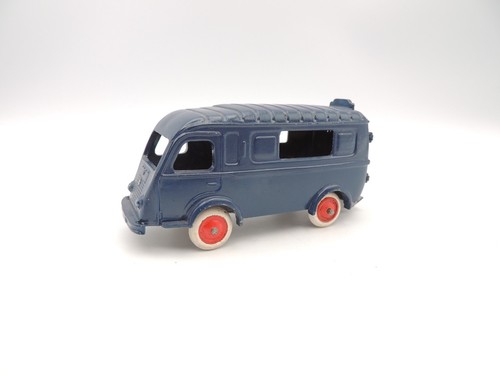 Cij vintage renault 1000 kg - -,