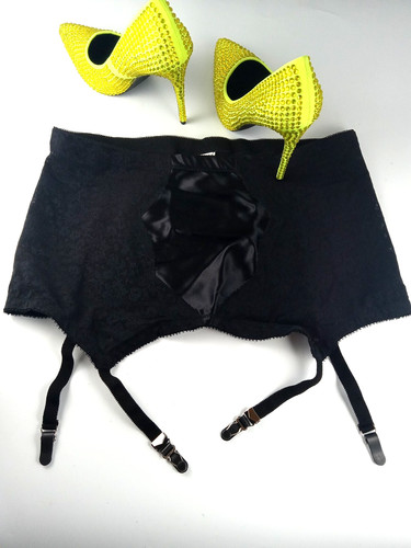 Large sz 34 - sz, waist