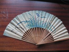 Ancien éventail publicitaire