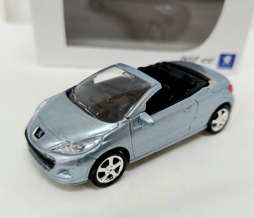 Peugeot 207 bleu - 207, 1/64