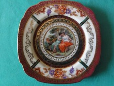 Petite assiette en porcelaine de Saxe XIXème (1861)