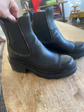 Sublimes BOTTES LOUIS VUITTON 38 Uniques Car Uniforme Travail Neuve En Cuir