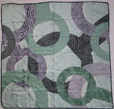 Foulard  LANCEL soie  vintage Scarf à saisirr