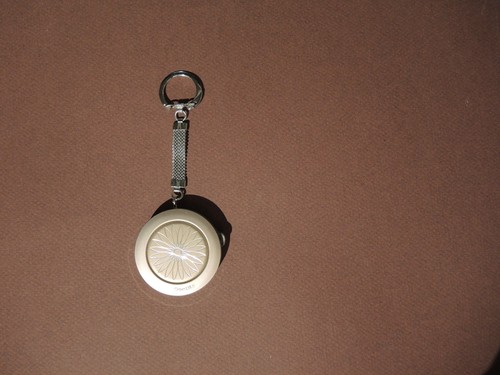 Rare porte clé briquet - rare,