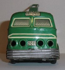 Joustra 2011 Bus Broadway trolley vert en tole avec moteur mécanique à clef 1/43